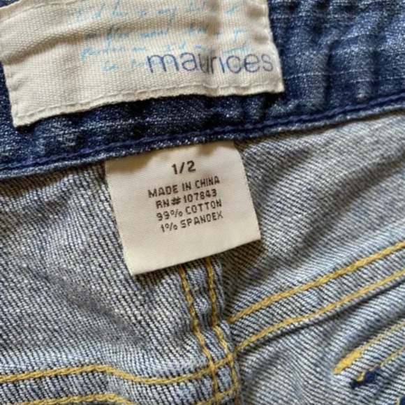Maurices Capri Jeans Womens Size 1/2 Blue Cuffed Light Wash - Picture 5 of 5